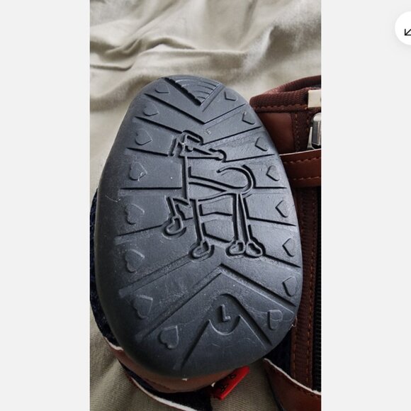 Set of 4 Hunny Boots - Greyhound Shoes - Corn Prevention - Picture 5 of 5